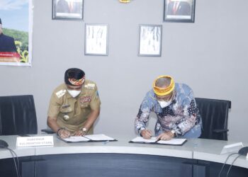 Gubernur Teken NPHD Pembangunan Kantor Bawaslu