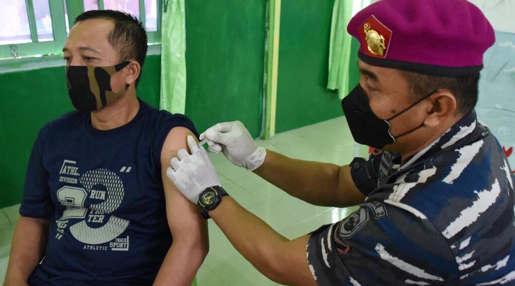 Lantamal XIII Tarakan Gencar Vaksinasi Mobile