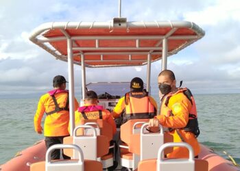 Akibat Pengaruh Alkohol, ABK Tug Boad Kayan Meloncat ke Sungai Sabhanar Lama