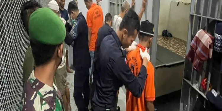 Gelar Razia Gabungan, Lapas Tarakan masih temukan Handphone