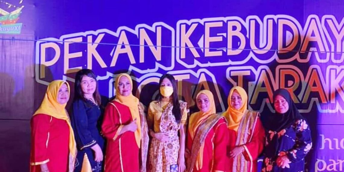 IPTA KALTARA IKUT SERTA MERAMAIKAN MALAM PEKAN BUDAYA TARAKAN 2022