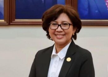 Rektor UGM Prof Ova Emilia