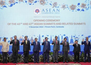 KTT ASEAN ke-40 dan ke-41 di Phnom Penh, Kamboja