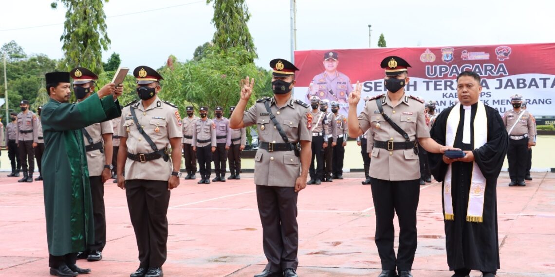 Sejumlah Pejabat Polres Malinau berganti, Kapolres Malinau pesan Tingkatkan pelayanan Kepada Masyarakat
