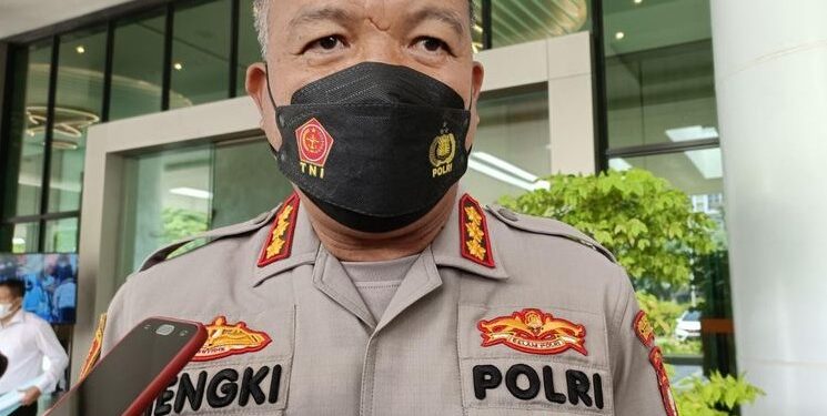 Auto Gak Bisa Tidur! Pengemudi Hyundai Merah Viral yang Tabrak Anak Anggota DPRD Kini Diburu Polisi