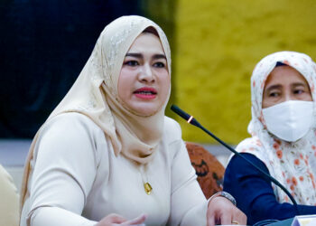 Pateemoh Sadeeyamu Catat Sejarah Baru Gubernur Wanita Muslim Pertama Thailand