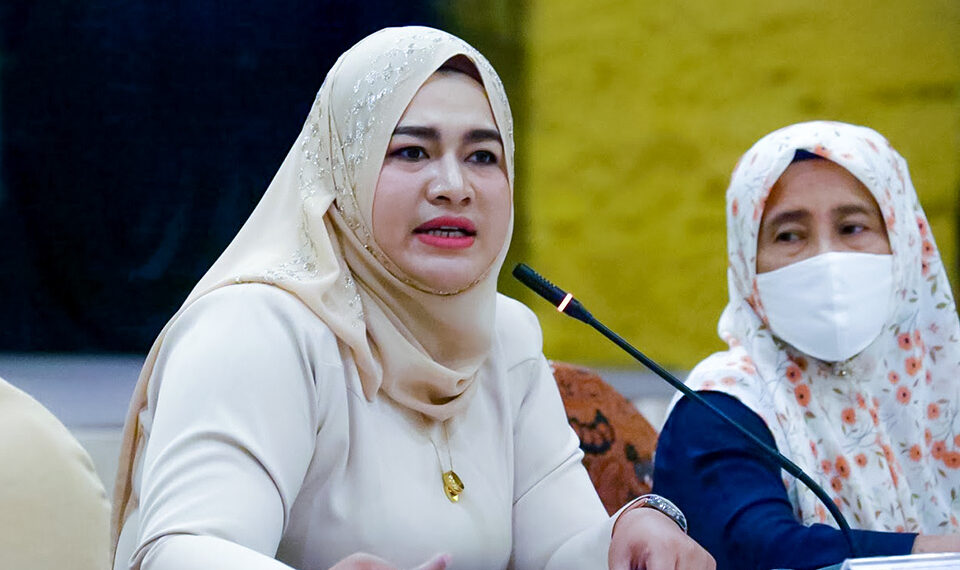 Pateemoh Sadeeyamu Catat Sejarah Baru Gubernur Wanita Muslim Pertama Thailand