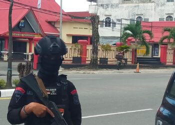 UPDATE : Di Duga BOM, Motor Penuh Dengan Koper dan Kotak Ditemukan Di Depan Polres Tarakan