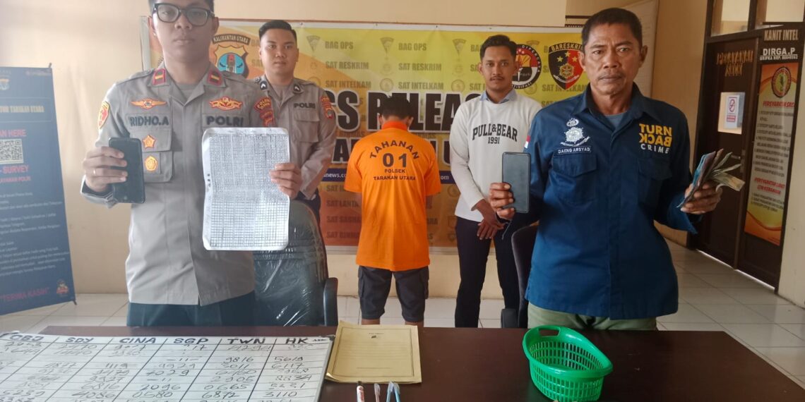 Penjual Togel Online ditangkap petugas Polsek Tarakan Utara.