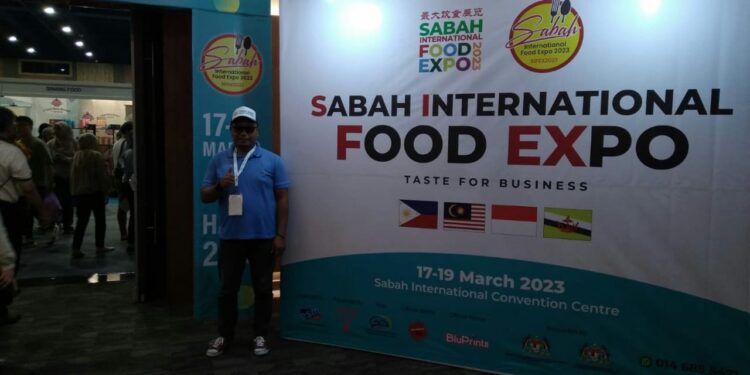 Hadiri Undangan Sabah International Food Expo (SIFEX) Karang Taruna Kota kenalkan produk Tarakan.