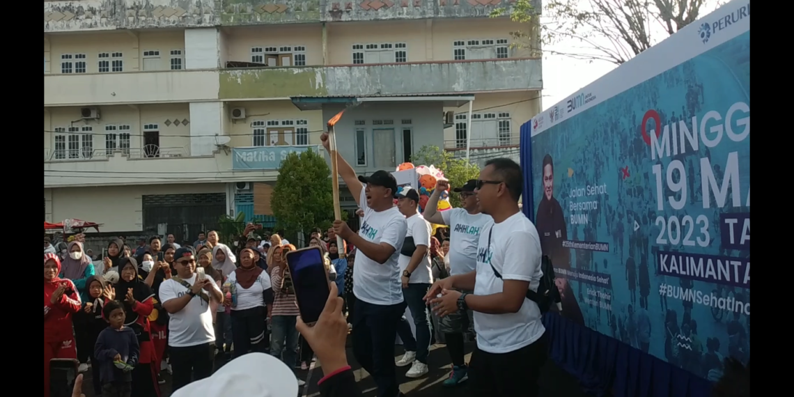 Jalan Sehat Bersama BUMN Dalam Rangka 25th Kementrian BUMN