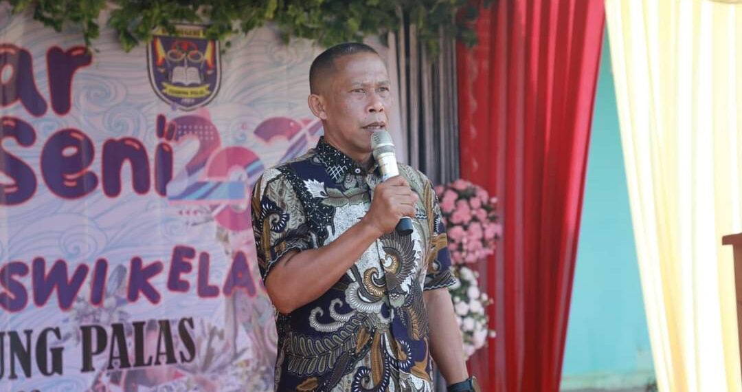 Gebyar Pentas Seni Dan Pelepasan Siswa Kelas IX: Bupati Bulungan Jadi Bagian Acara Di SMP Negeri 1 Tanjung Palas