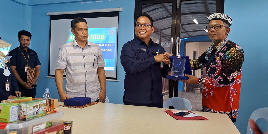 BPOM Tarakan Launching Program “Sobat Kaltara” Di Atas Speedboat