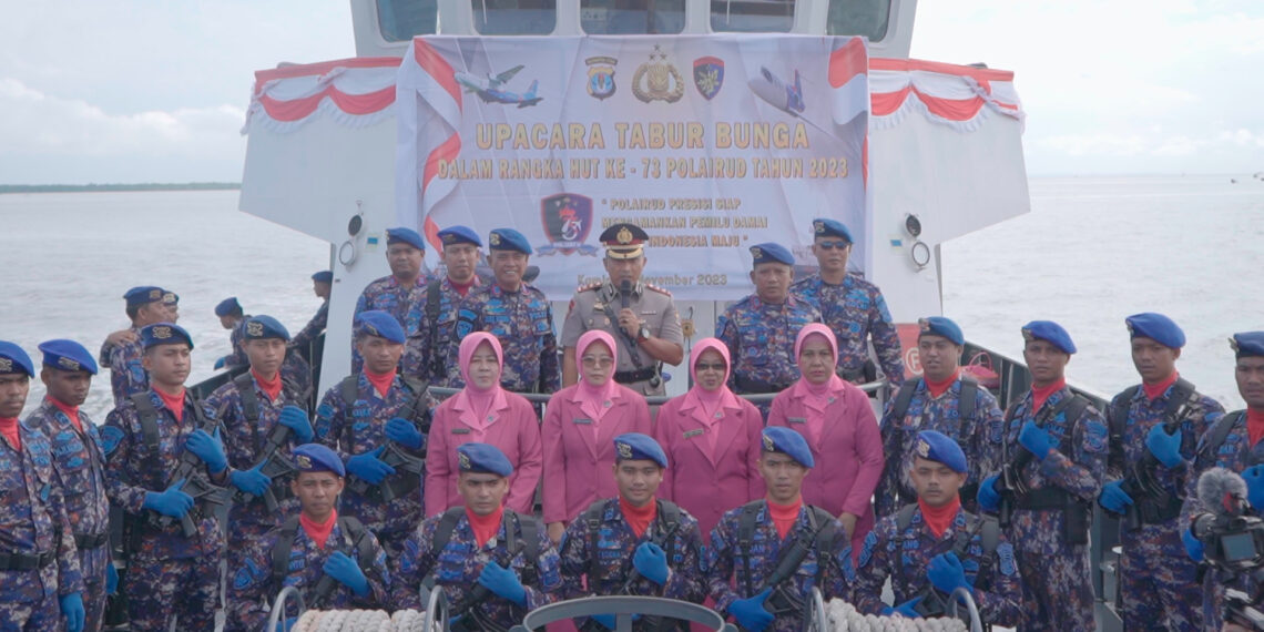 Polairud Polda Kaltara Gelar Upacara Tabur Bunga Peringati HUT Ke-73 Polairud Tahun 2023