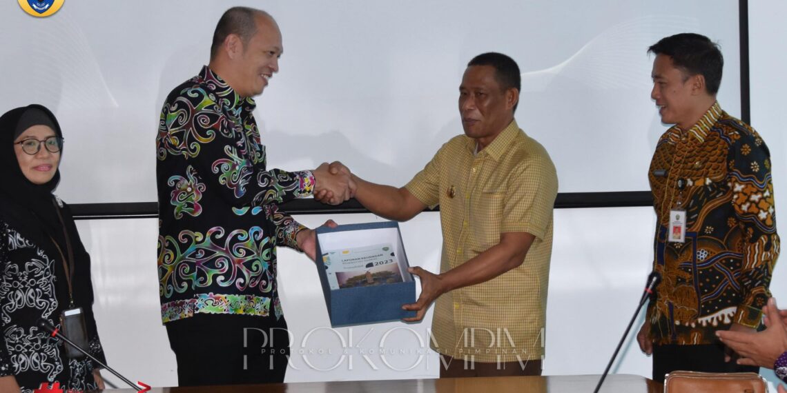 Pemkab Serahkan Laporan Keuangan 2023 ke BPK: Transparansi Pengelolaan Dana Publik