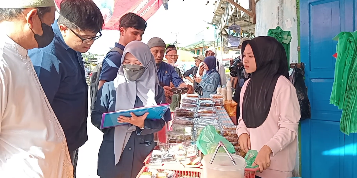 BPOM TARAKAN LAKUKAN PENGUJIAN DAN PENGAWASAN TAKJIL JELANG IDUL FITRI