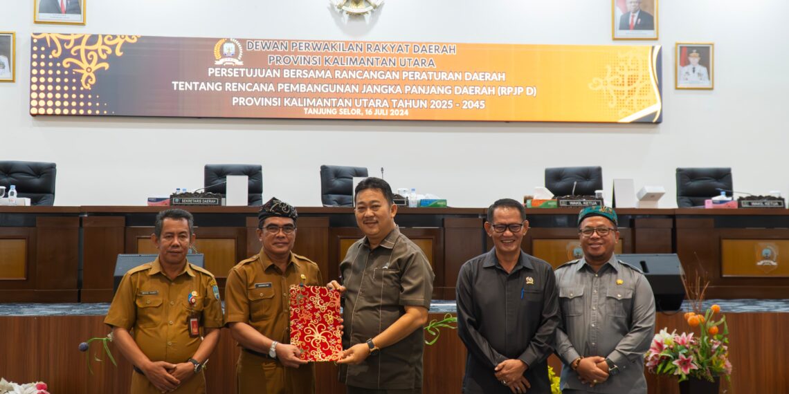 Pemprov dan DPRD Kaltara Sepakati Ranperda RPJPD Tahun 2025-2045