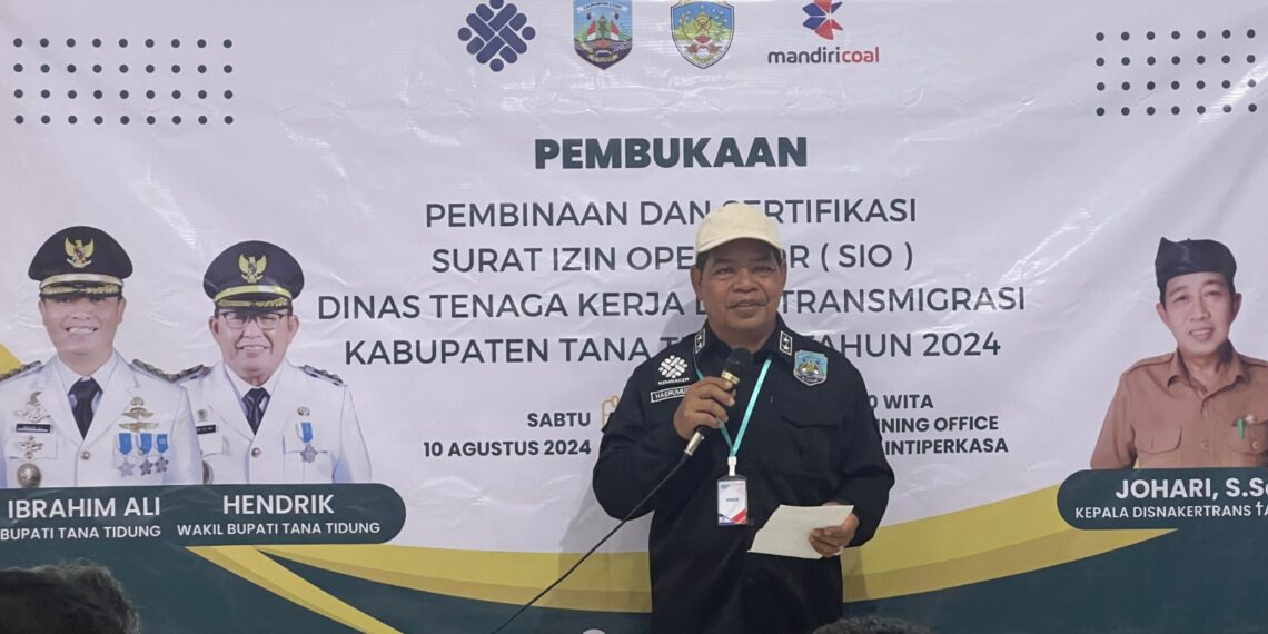 Kepala Disnakertrans Kaltara Meresmikan Pembukaan Kegiatan Pembinaan Dan Sertifikasi SIO Alat Berat Di Tidung Pale