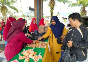 DPKP Kaltara Dan Bulog Gelar Pasar Murah Meriahkan HUT Ke-79 RI