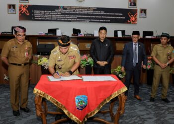Rapat Paripurna Ke-26 DPRD Kaltara Sepakati 3 Ranperda Penting
