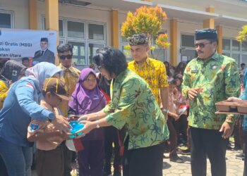 Pemkot Tarakan Gelontor 20 Juta Pada Uji Coba Program Makan Bergizi Gratis (MBG) Untuk 1000 Anak SD Di Binalatung