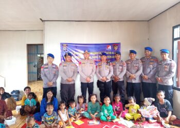 Peringati Hari Guru: Polairud Polda Kaltara Hadirkan Tenaga Pendidik Demi Selamatkan Anak-Anak Ds.Muara Ancam