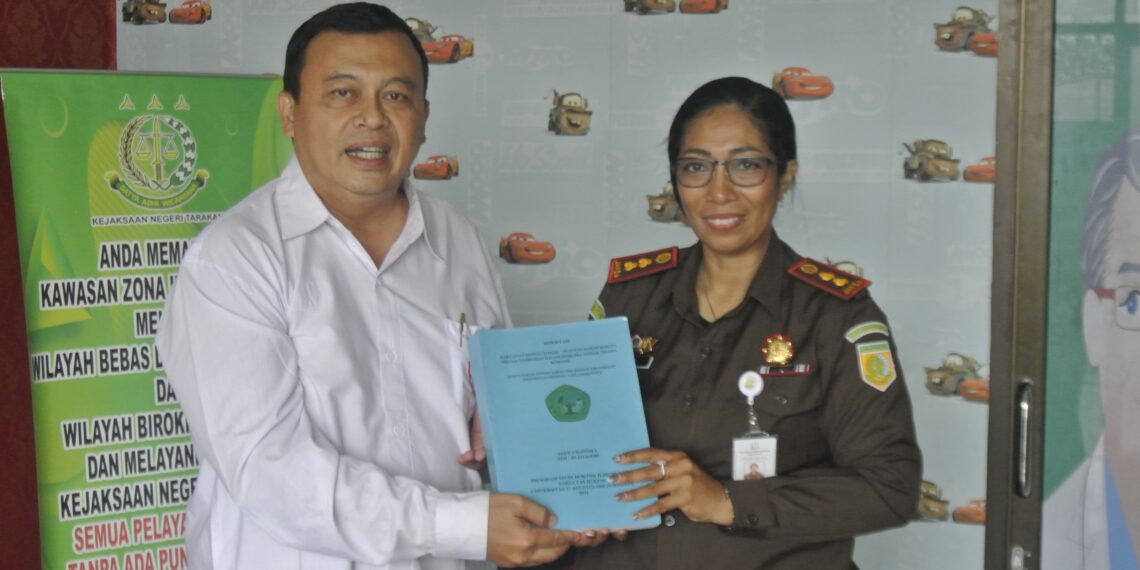 Pererat Kolaborasi Hukum, IKADIN Kaltara Kunjungi Kejaksan Negeri Tarakan