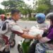 Imigrasi Tarakan: Aksi Sosial Berbagi Makanan Gratis
