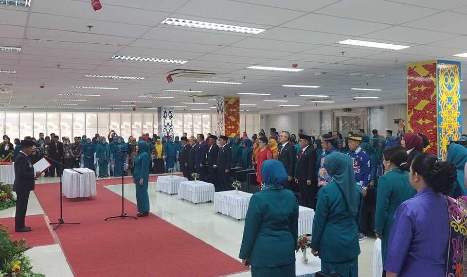 Gubernur Kaltara Resmi Kukuhkan Rahmawati Sebagai Ketua Dekranasda, Bunda Literasi Dan Bunda PAUD 2025-2030