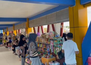 PKL Pelabuhan Tengkayu I Keluhkan Penjualan Anjlok, Pasca Pindah Ke Koridor