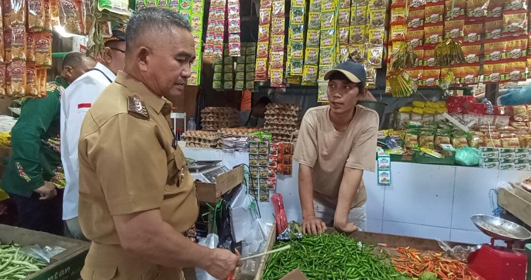 Sidak Pasar Tenguyun Jelang Lebaran, Harga Cabai Merah Tembus Rp.140rb/Kg