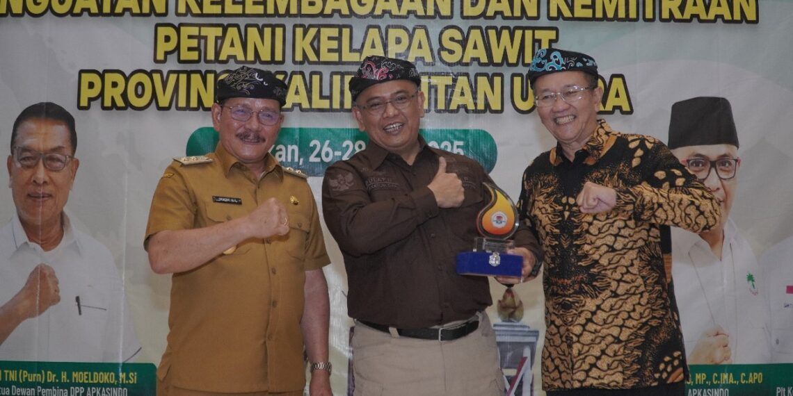 Pemrov Kaltara Dan APKASINDO, Ajak Petani Sawit Lebih Kuat Lewat Kelembagaan Dan Kemitraan