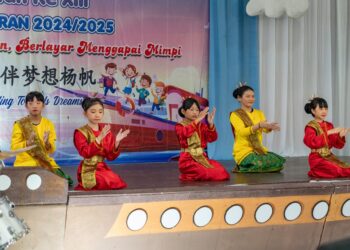Tari “Untun Belanai”, Warnai Pelepasan Siswa SD Indotionghoa Tarakan  Angkatan 2024/2025
