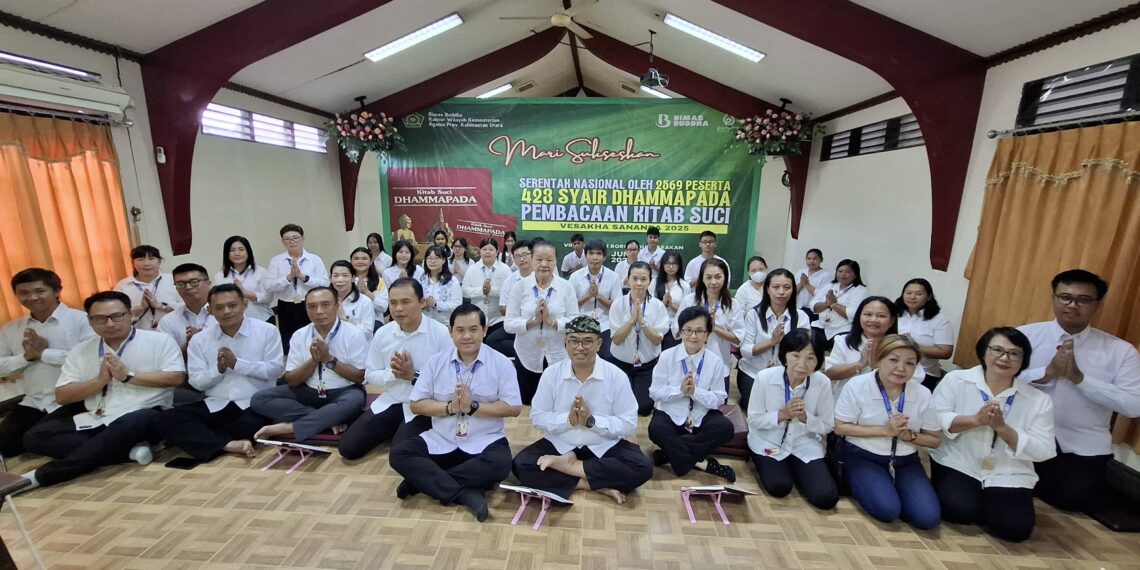 Pembacaan Kitab Suci 423 Syair Dhammapada Oleh 2569 Peserta Se- Indonesia, Warnai Waisak Bersama Kaltara