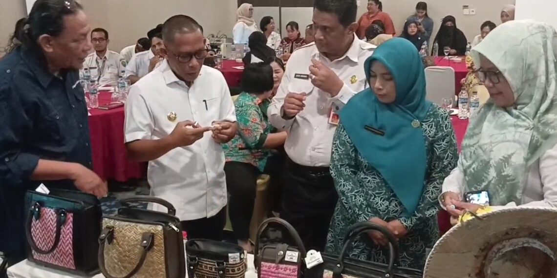 Syarwani Genjot Serai Hingga Cokelat, Produksi Perempuan Lanskap Desa Kayan Bulungan Tembus Pasar Luar!