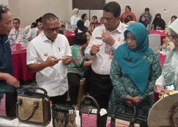 Syarwani Genjot Serai Hingga Cokelat, Produksi Perempuan Lanskap Desa Kayan Bulungan Tembus Pasar Luar!