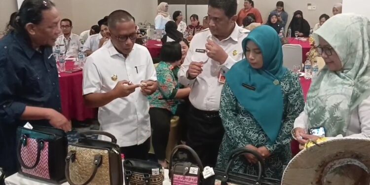 Syarwani Genjot Serai Hingga Cokelat, Produksi Perempuan Lanskap Desa Kayan Bulungan Tembus Pasar Luar!