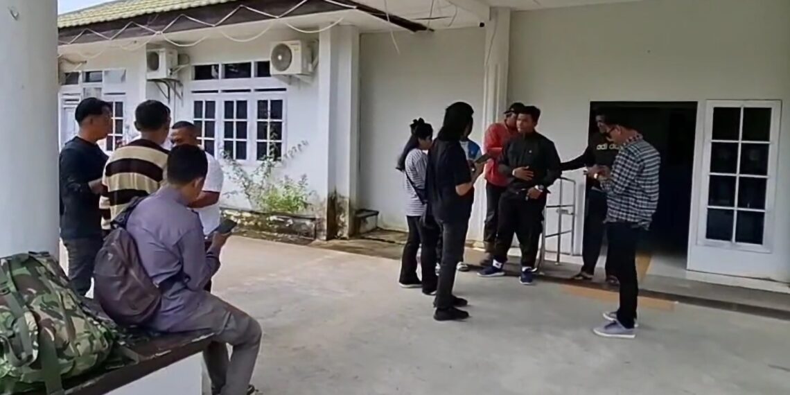 Tak Bisa Cari Kerja karena Ijazah Ditahan, Pekerja PT.SSI Tuntut Keadilan!