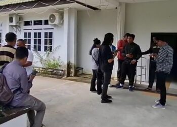 Tak Bisa Cari Kerja karena Ijazah Ditahan, Pekerja PT.SSI Tuntut Keadilan!