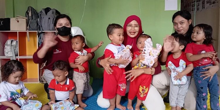 Kerupuk Diganti Biskuit! Cara Balita TAS Meriahkan HUT Kemerdekaan RI ke-80
