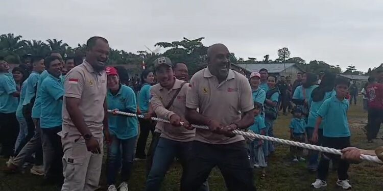 Peringati HUT Kemerdekaan RI, 1.313 Karyawan Sawit di Bulungan Ikuti Lomba Tarik Tambang Hingga Panjat Pinang
