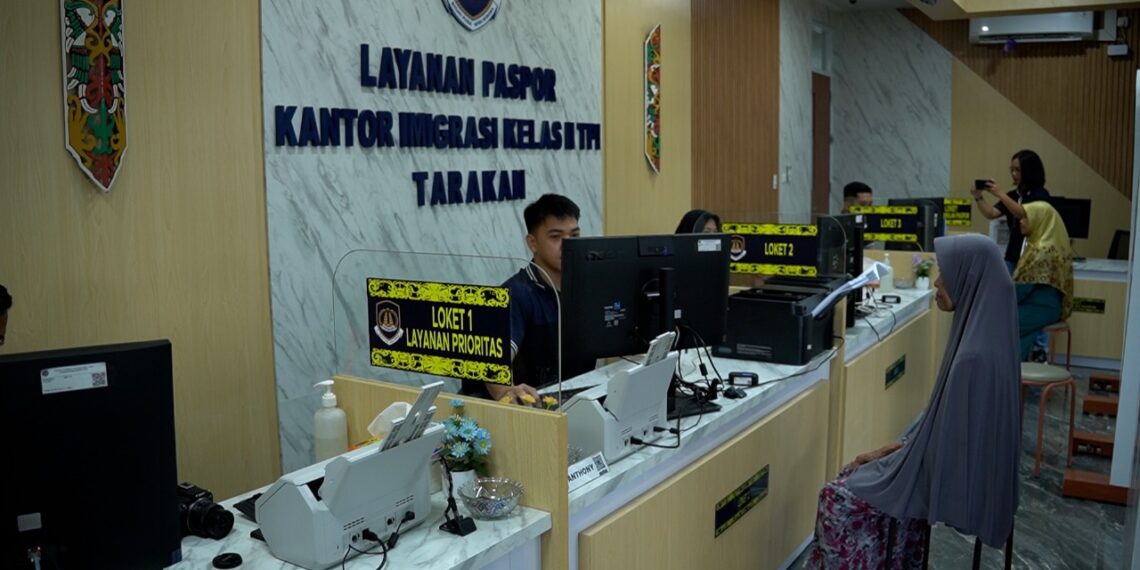 Manfaatkan Layanan Akhir Pekan, 116 Calon Jamaah Haji Daftar Paspor Simpatik di Imigrasi Tarakan