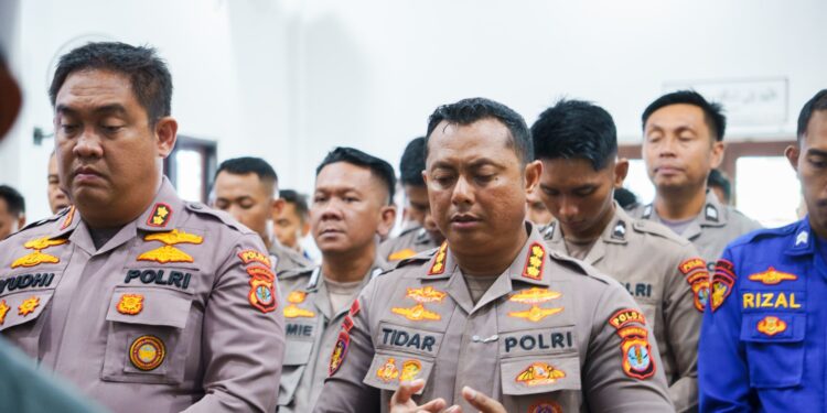 Sholat Ghaib dan Istighosah Bagi Korban Bencana Banjir, Warnai HUT ke-75 Polairud Polda Kaltara
