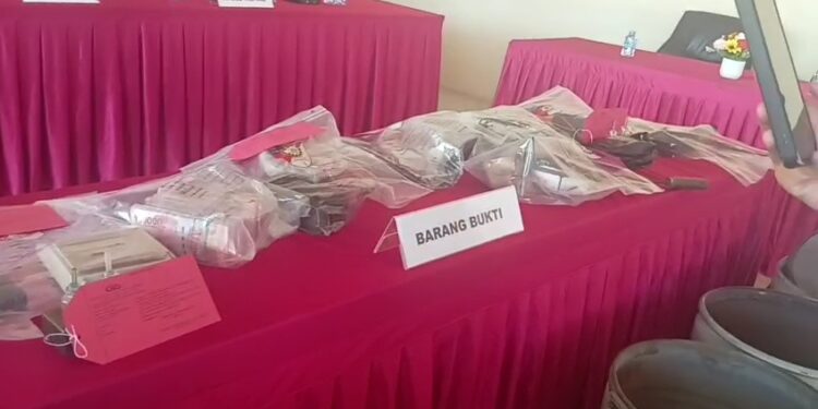 Ungkap Tambang Emas Ilegal di Sekatak, Polda Kaltara Amankan Dua Pengepul