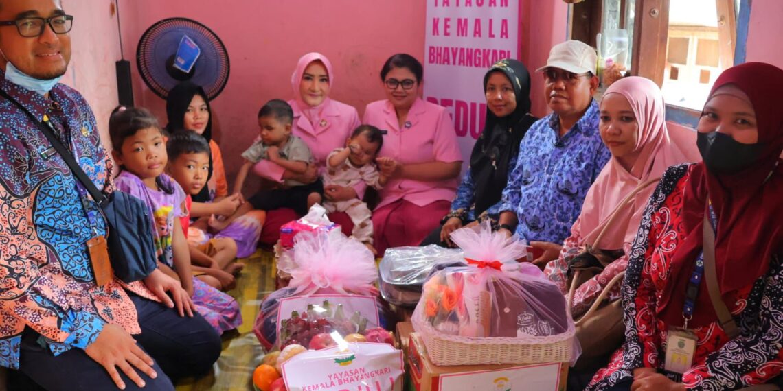 Yayasan Kemala Bhayangkari Kaltara, Bantu Dua Anak Tunanetra Bulungan