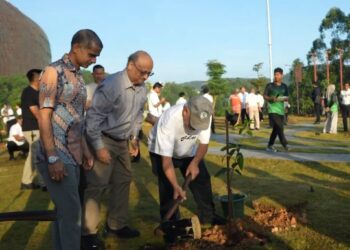 700 Bibit Berhasil Ditanam di Plaza Legislatif Ibukota Nusantara