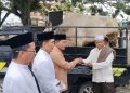 Usai Salat Id Bareng Warga, Gubernur Zainal Serahkan Kurban untuk Kaltara