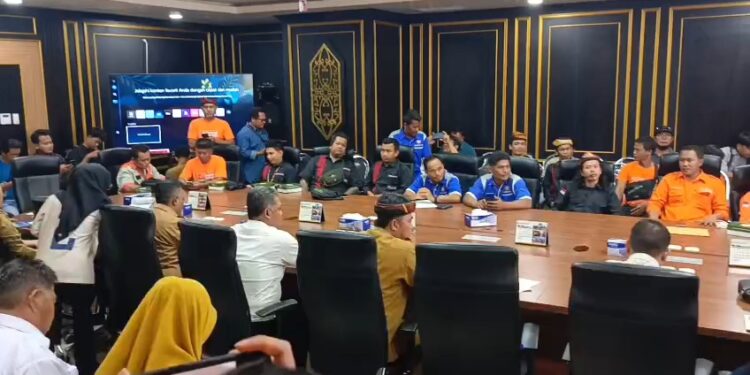 Ormas Buruh Kecewa, KIPI Absen dalam RDP Ketenagakerjaan!