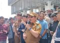 Dampak Ekonomi Penghentian Tambang, Ratusan Warga Sekatak Datangi Kantor Gubernur