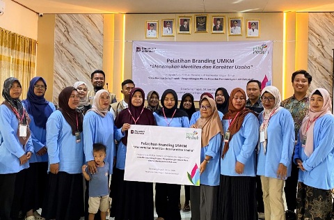 Lewat Program Desa Berdaya Saing Prupuk, PLN UIP KLT Dorong Potensi Desa dan UMKM